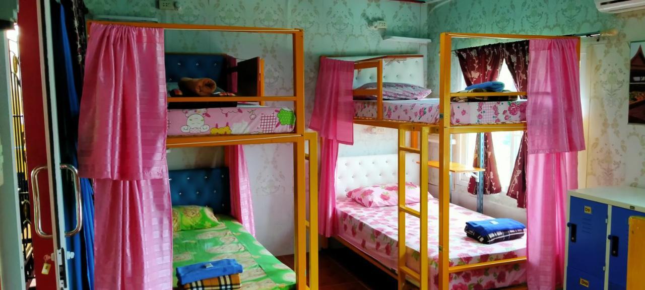 Ruengsrisiri Guesthouse Сукотаи Экстерьер фото