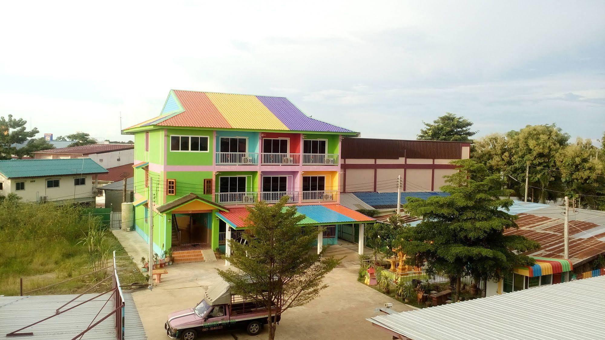 Ruengsrisiri Guesthouse Сукотаи Экстерьер фото