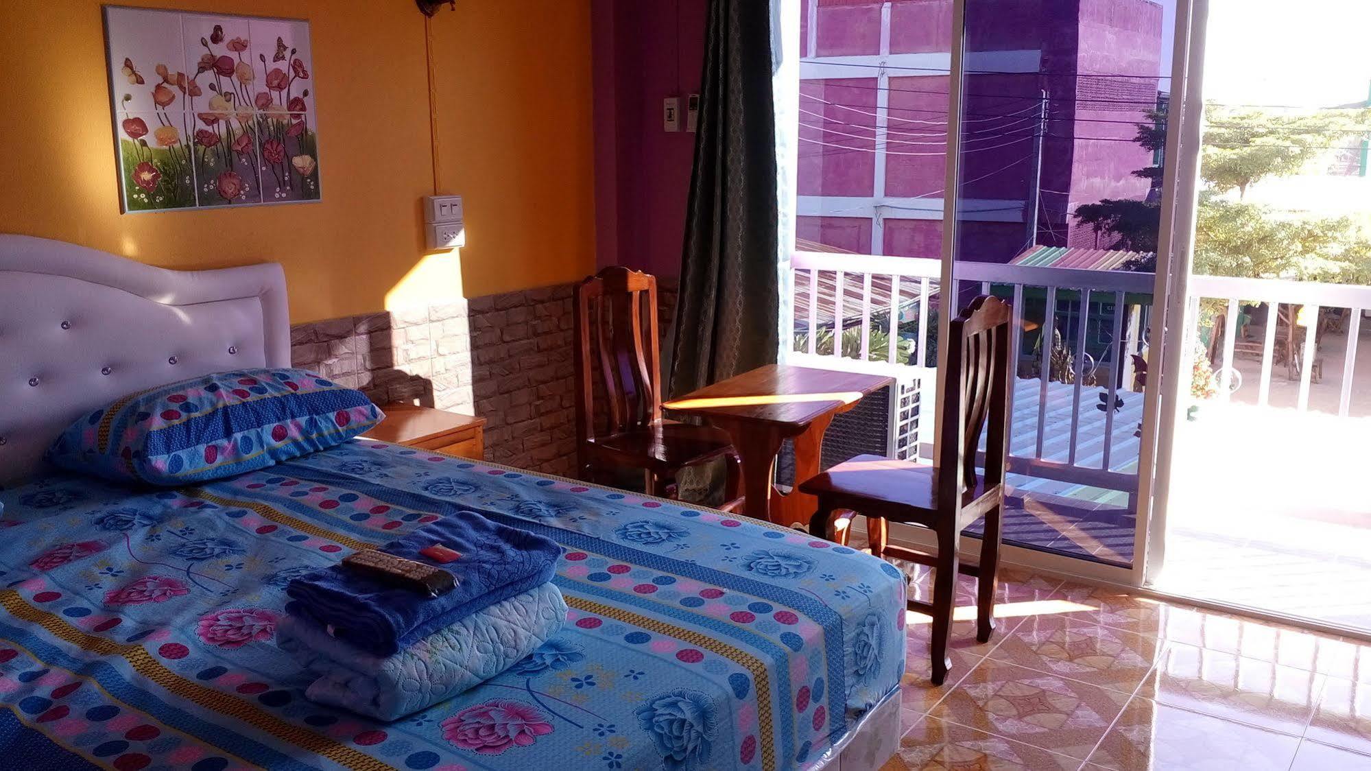 Ruengsrisiri Guesthouse Сукотаи Экстерьер фото
